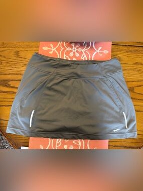 Brooks Skort